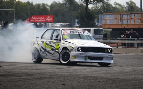 BMW E30 #77 von Tofu Garage beim AVD Drift Championship
