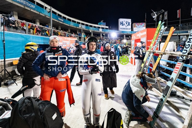 Two-Nights Tour Skispringen Damen