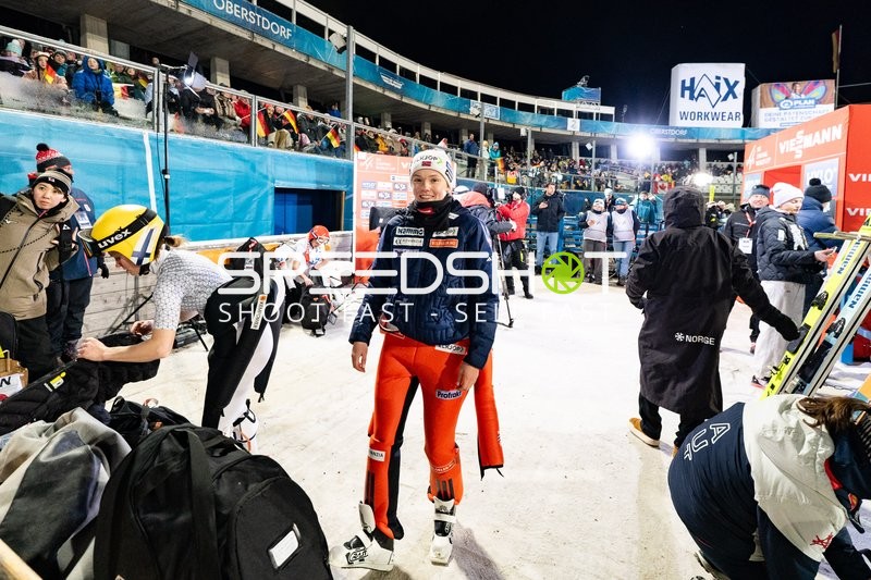 Two-Nights Tour Skispringen Damen