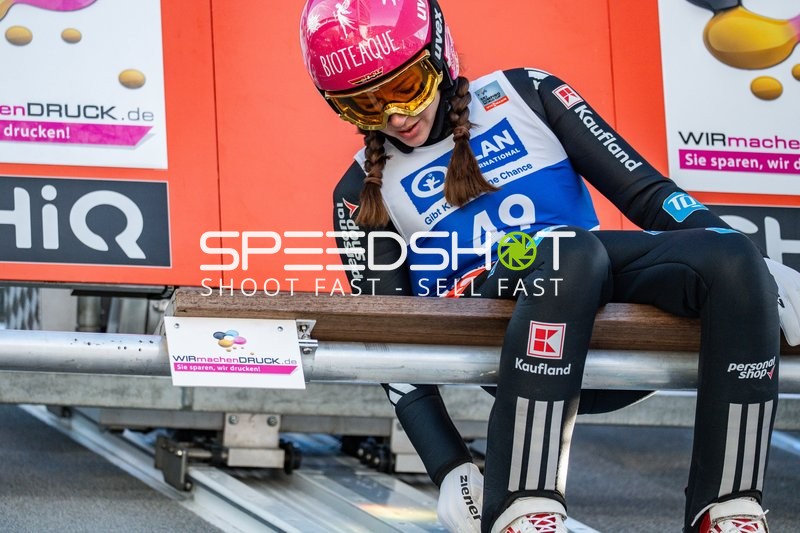 Two-Nights Tour Skispringen Damen