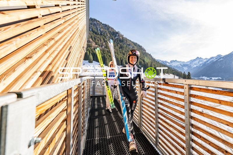 Two-Nights Tour Skispringen Damen in Oberstdorf