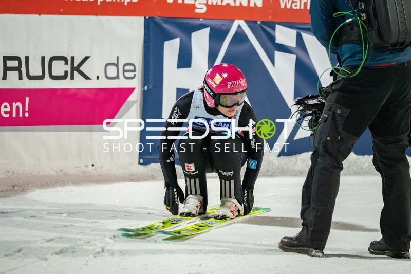 Two-Nights Tour Skispringen Damen