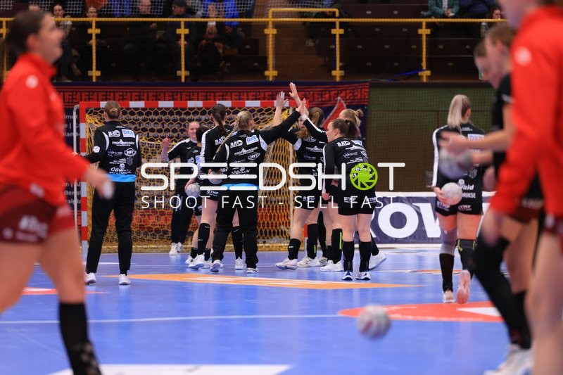 Szene mit Laura Kuske (11; Thüringer HC)