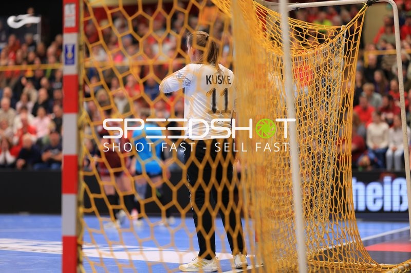 Szene mit Laura Kuske (11; Thüringer HC)