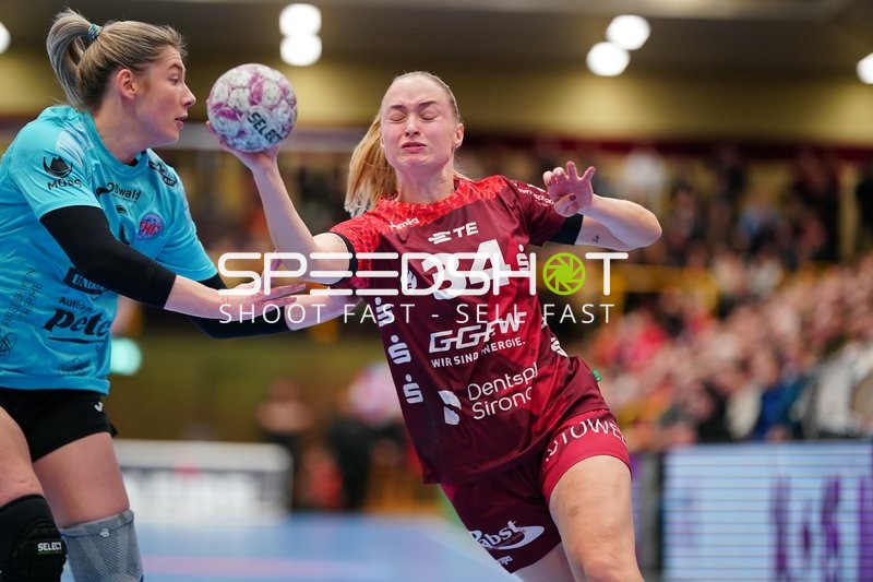 Mia Ziercke (34; HSG Bensheim/Auerbach) in Aktion