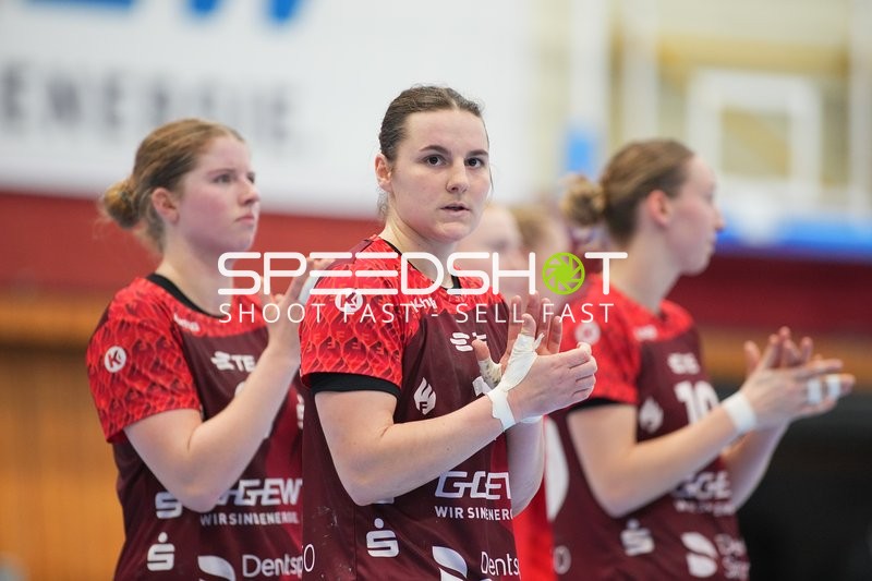 Szene mit Mareike Thomaier (2; HSG Bensheim/Auerbach) und Nina Engel (6; HSG Bensheim/Auerbach)