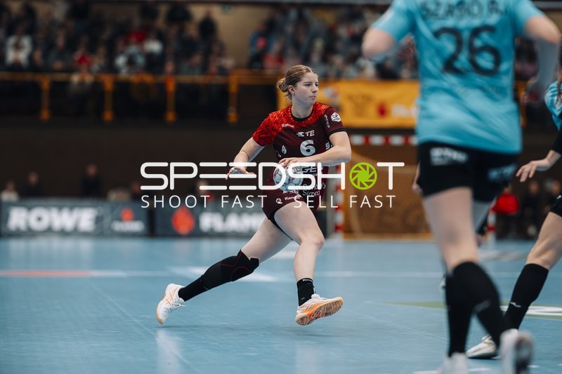 Nina Engel (6; HSG Bensheim/Auerbach) in Aktion