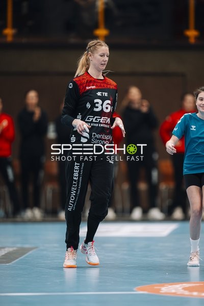 Szene mit Helen van Beurden (36; HSG Bensheim/Auerbach)