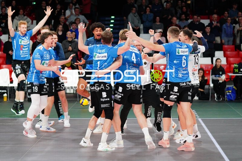 Jubel von Mart Naaber (99; BigBank Tartu) und Rico Wardlow (23; BigBank Tartu)