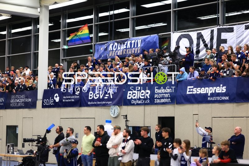Fan-Szene in der GBG Halle