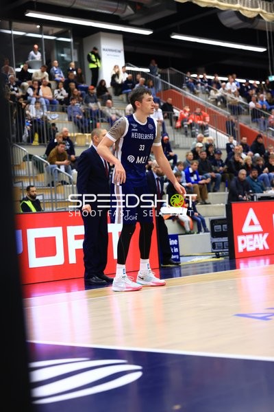 Ryan Mikesell (33; MLP Academics Heidelberg) auf dem Spielfeld