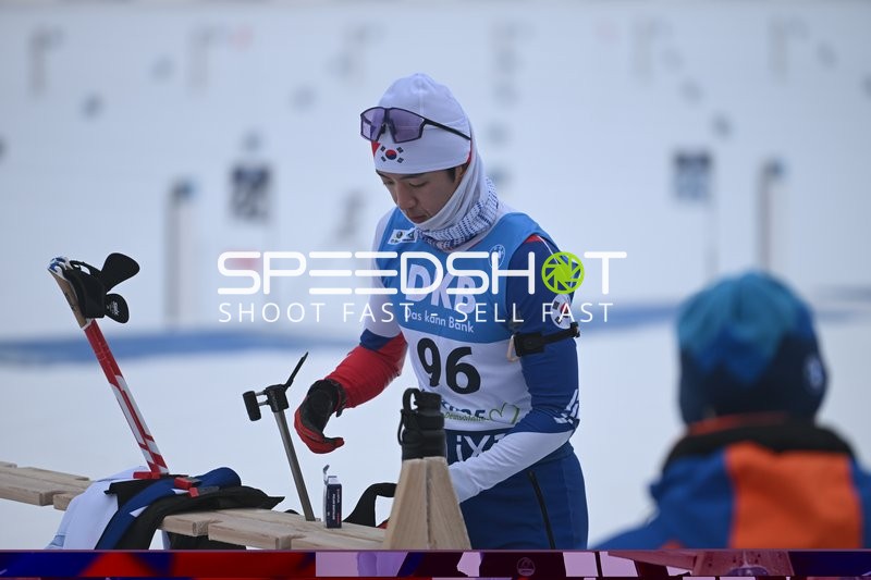 Sprint der Männer: Dujin CHOI (96; Biathlon Männer) in Aktion