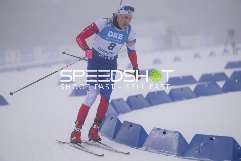 Biathlet Jonas MARECEK (8; Biathlon Männer) beim Sprint