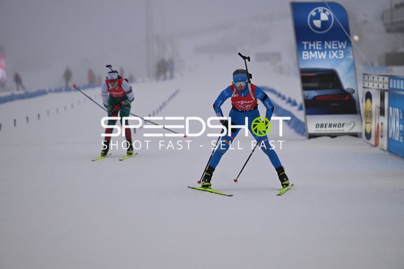 Hanna OEBERG Hanna OEBERG (44; Biathlon Frauen) führt Sprint