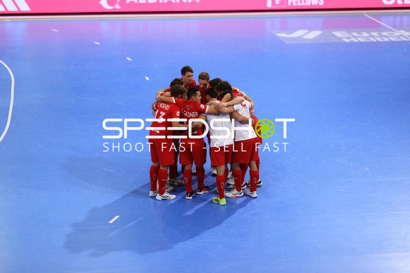 Teamkreis von Schweiz in Aktion