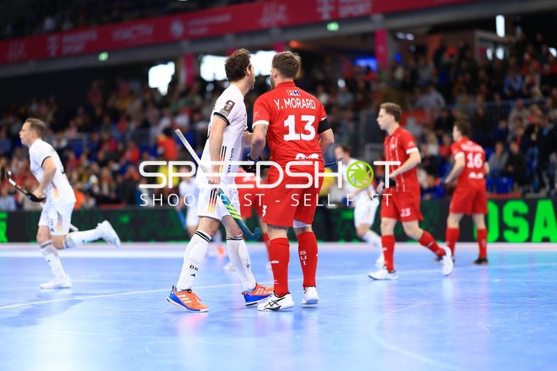 13; Schweiz im Zweikampf