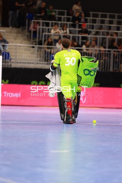 30; Deutschland auf dem Spielfeld