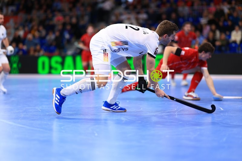 Anton Pöhling (12; Deutschland) mit Ballkontrolle