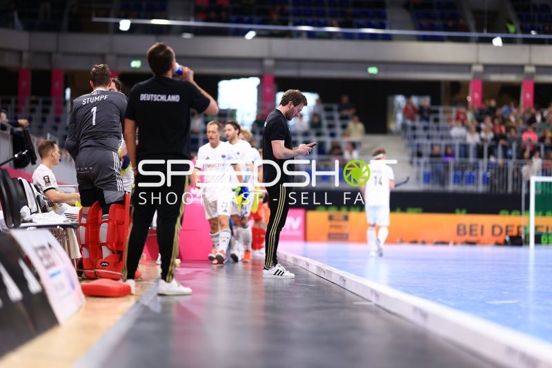 Jan-Philipp Fischer (23; Deutschland) und Tom Schmidt-Didlaukies (14; Deutschland) auf dem Spielfeld