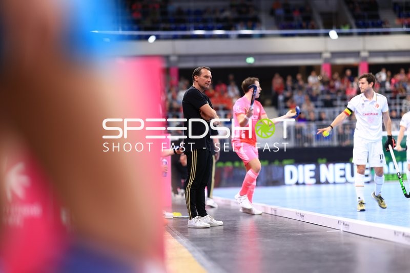 EuroHockey Indoor Championship 2026 - Trainer am Spielfeldrand