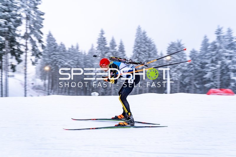 Biathlon, BMW IBU WORLD CUP BIATHLON, Sprint Männer 10 km, Oberhof, Deutschland, ZOBEL David #5 GER