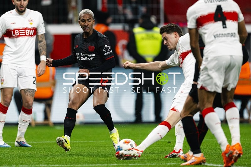 Zweikampf um den Ball