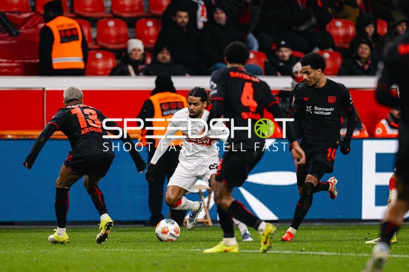 Zweikampf um den Ball