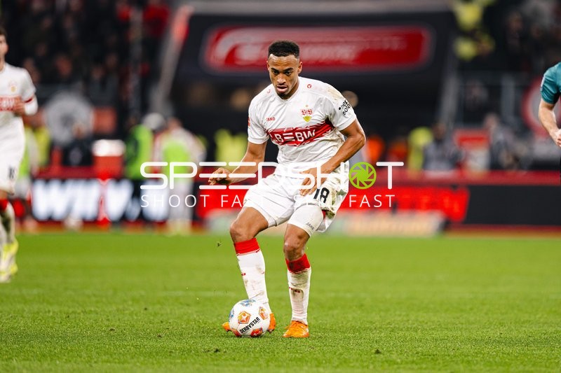 Spieler mit Ball in Aktion