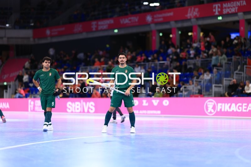 Miguel RODRIGUES (7; Portugal) und Rodrigo CASTRO (9; Portugal) bereit