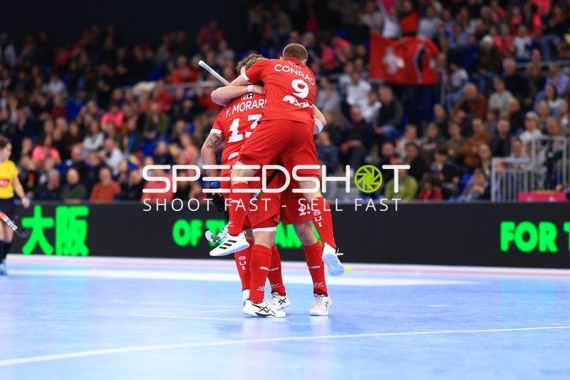 Jubel von Mika CONRAD (9; Schweiz) und Yves MORARD (13; Schweiz)