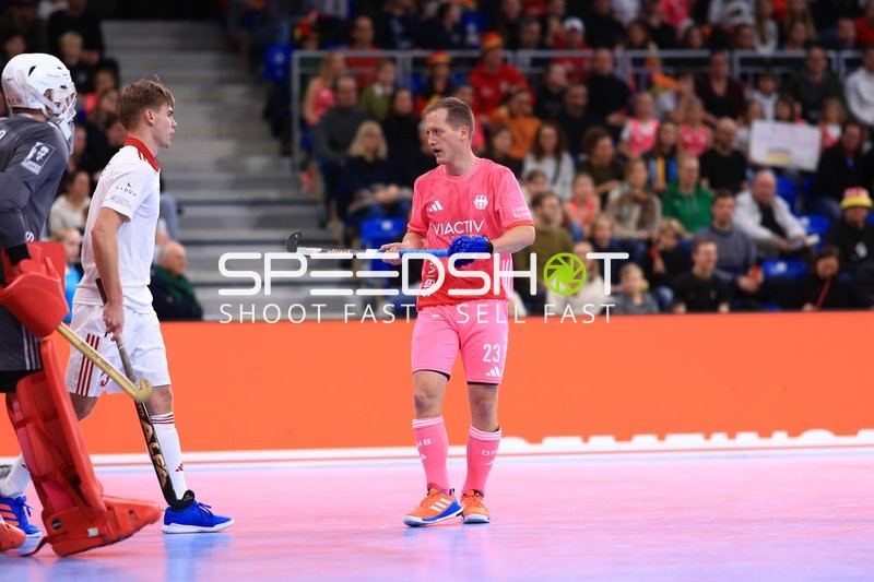 Jan-Philipp Fischer (23; Deutschland) und 5; Polen im Duell