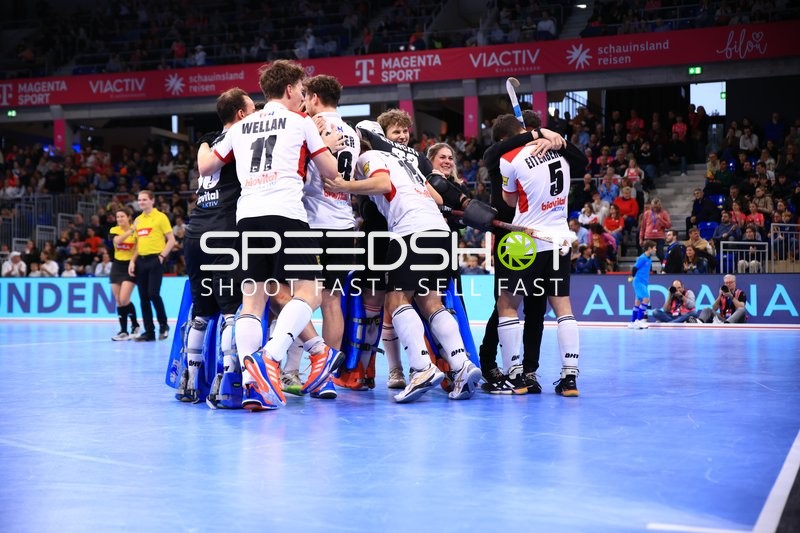 Marcin NYCKOWIAK (10; Österreich) feiert Erfolg