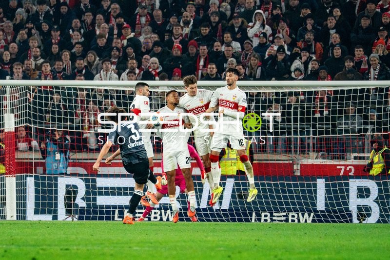 Freistoß vor dem Tor