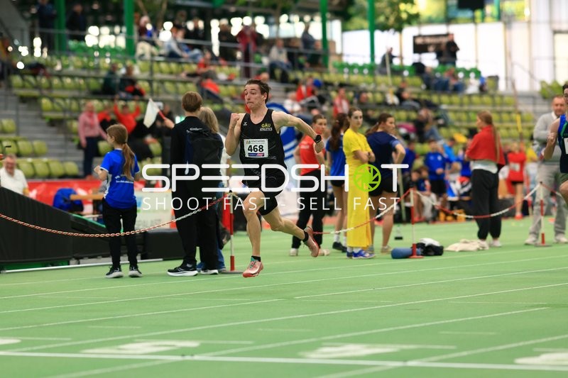 Startnummer 468 sprintet im Glaspalast