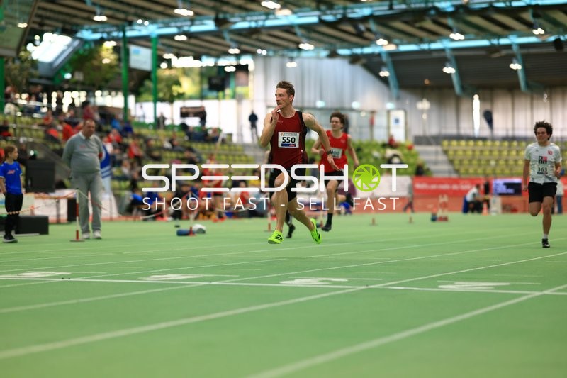 Sprinter mit Startnummer 550 in Aktion