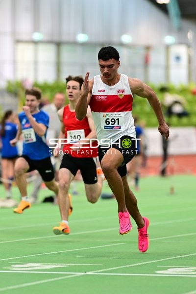 Sprinter mit Startnummer 691 in Aktion