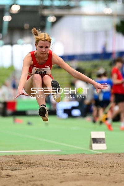 Weitsprung im Glaspalast Sindelfingen