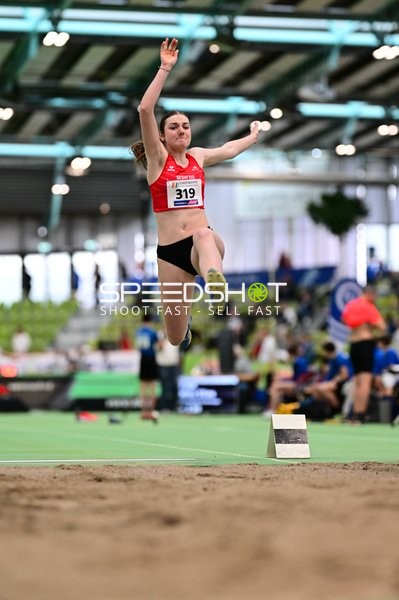 Weitsprung im Glaspalast Sindelfingen