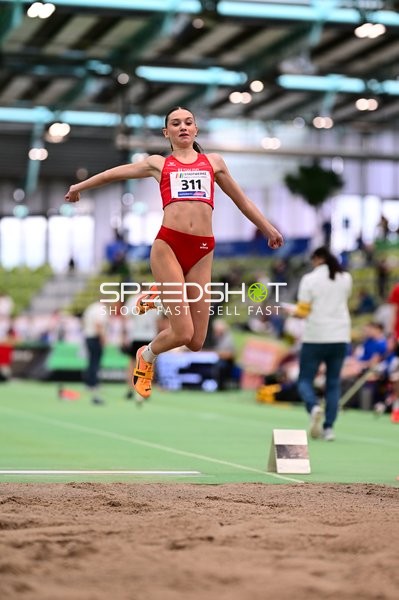 Startnummer 311 beim Weitsprung