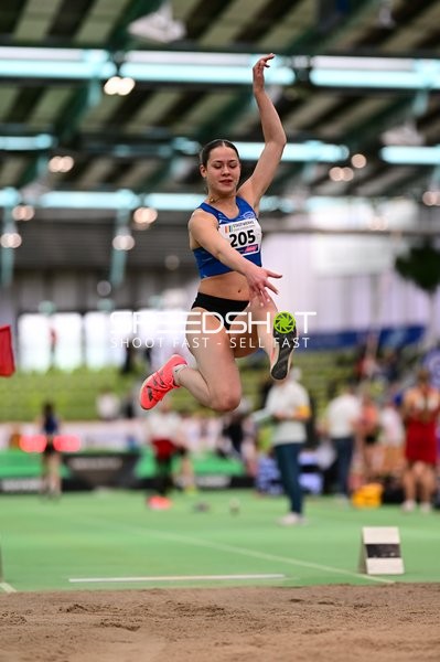 Startnummer 205 beim Weitsprung