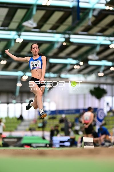 Startnummer 641 im Weitsprung