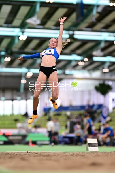 Weitsprung mit {null_618}