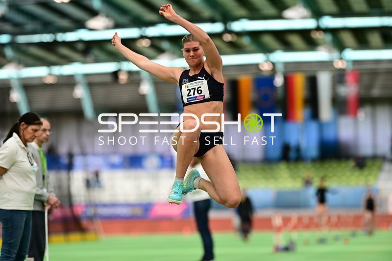 Weitsprung im Glaspalast Sindelfingen