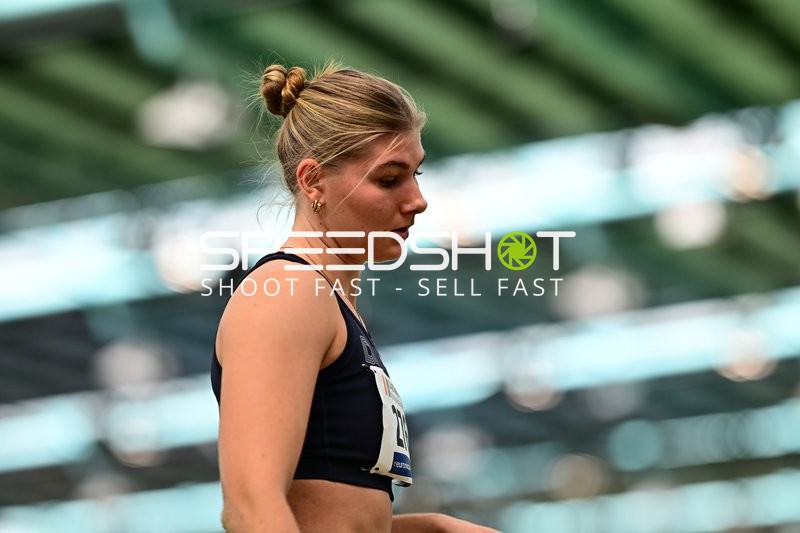 Athletin im Glaspalast Sindelfingen