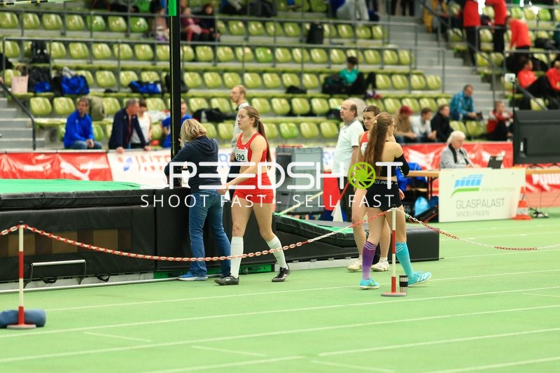 Athletinnen im Glaspalast Sindelfingen