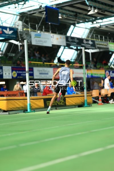Hochsprung im Glaspalast