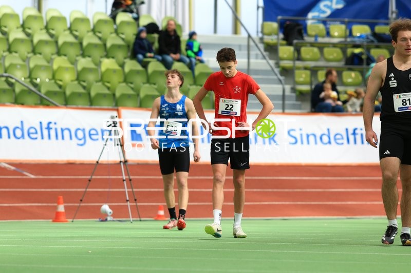 Athleten vor dem Start im Glaspalast