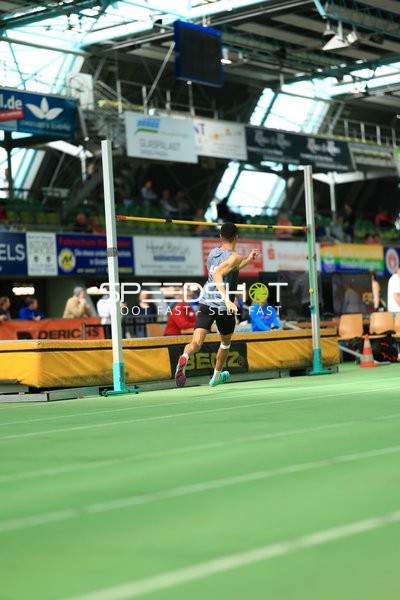 Athlet beim Hochsprung