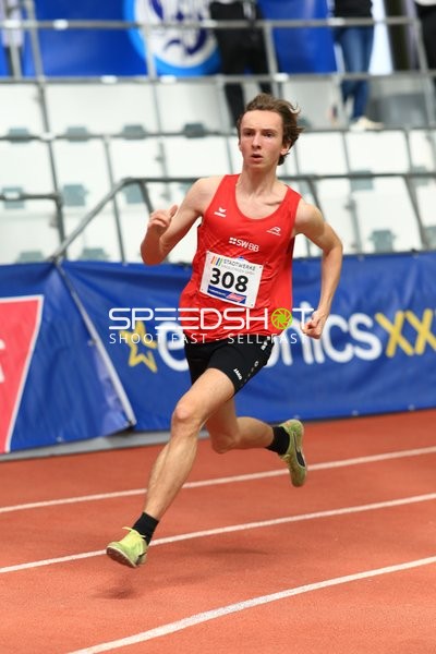 Athlet mit Startnummer 308 in Aktion