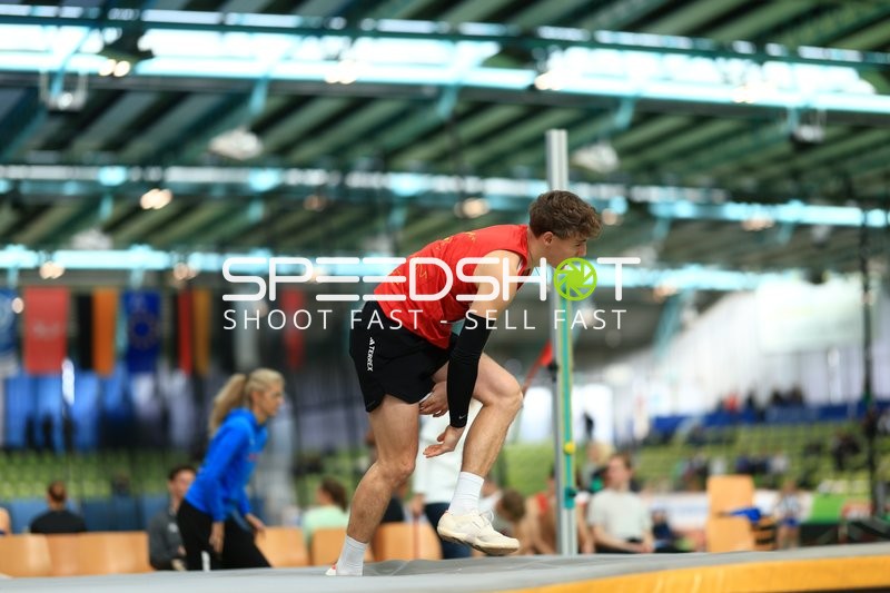 Athlet beim Hochsprung